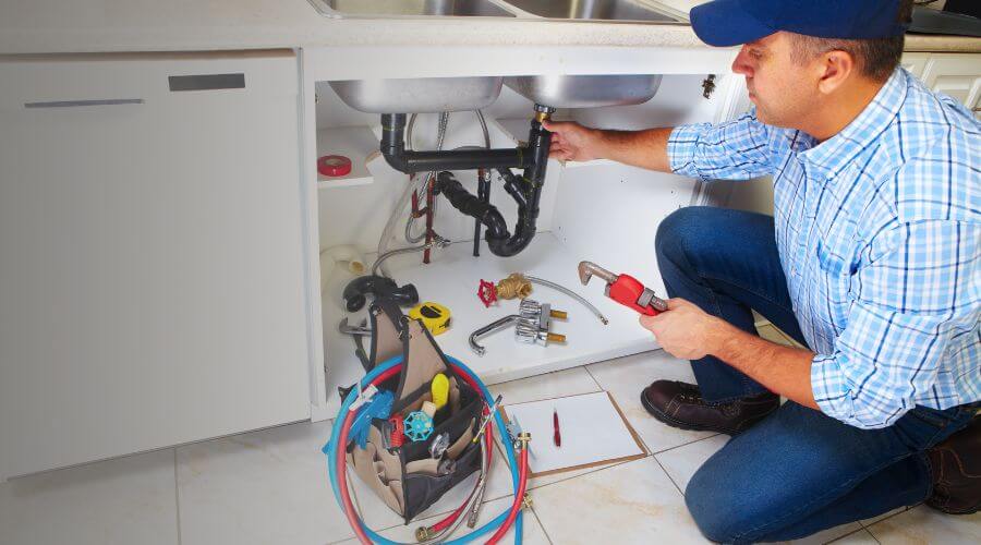 Professional emergency plumbing in Daggett, MI